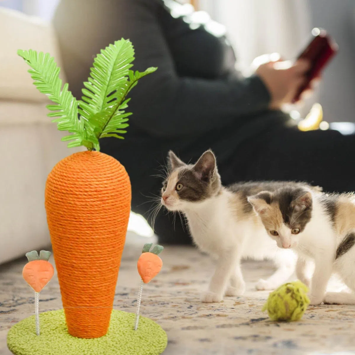 Tiragraffi per Gatti Indoor,Tiragraffi per Gatti a Forma di Carota | Simpatico tiragraffi per Gattini Tiragraffi Verticali per Gattini per Gattini Forniture per Giocattoli per Gattini