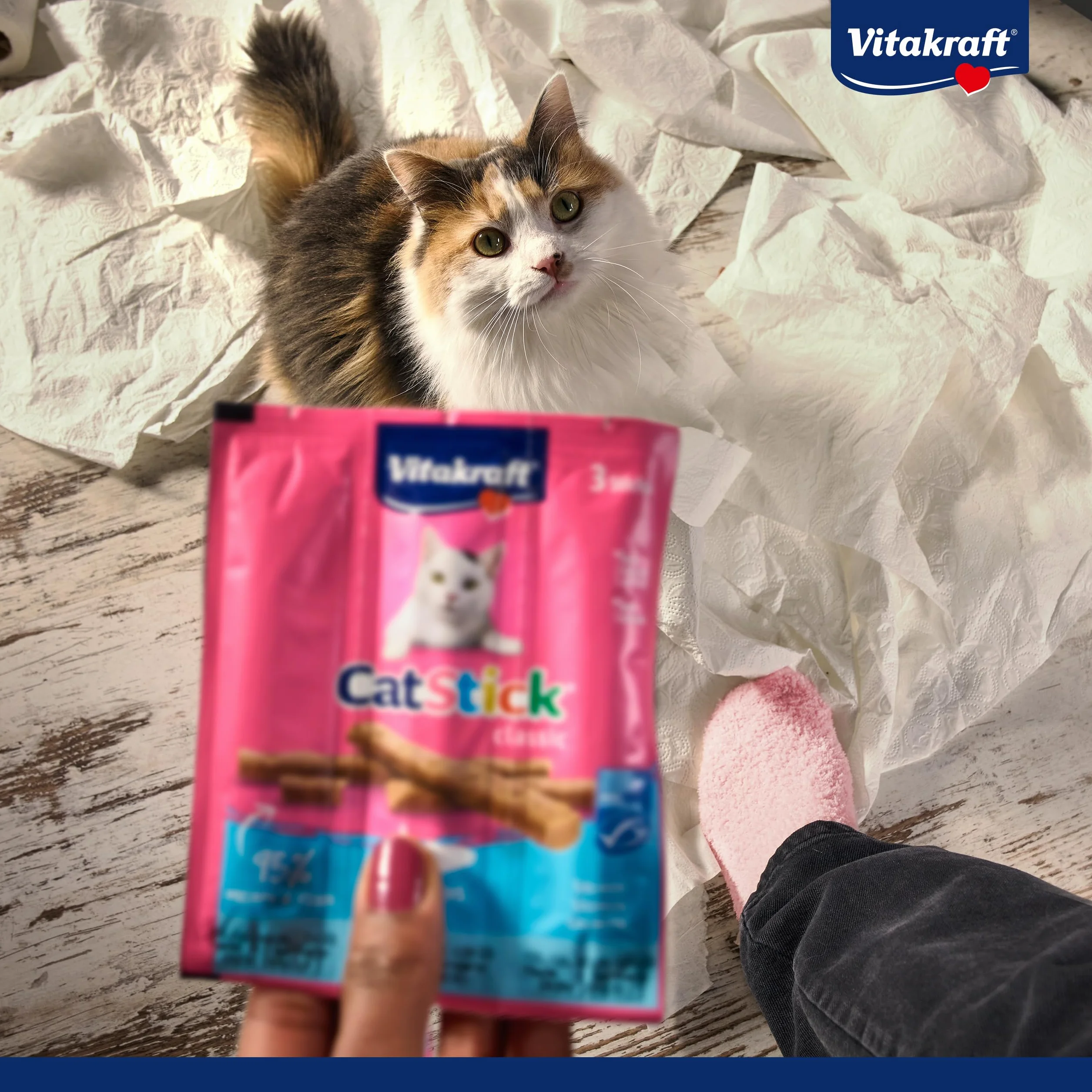 Vitakraft Cat Stick Classic, snack gatto, bastoncino con carne, con tacchino e agnello, confezione scorta, senza zuccheri aggiunti (10x 36g)