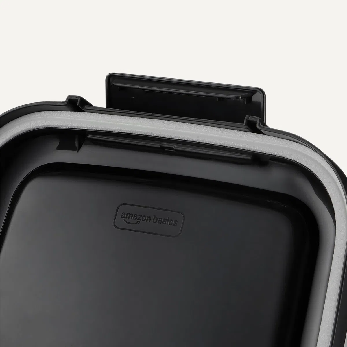 Amazon Basics, Contenitore per Cibo per Animali Domestici da, 15.8 kg,Trasparente e Nero
