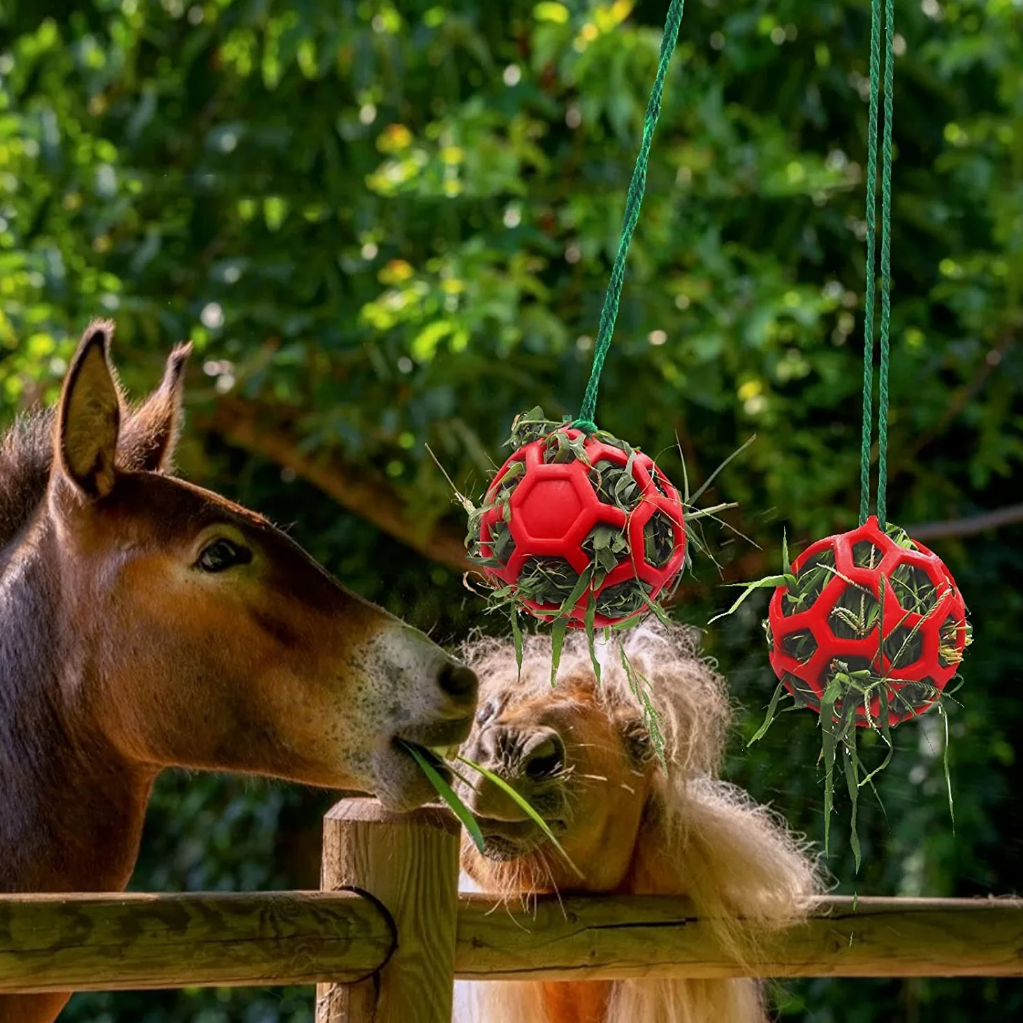 Palla per Cavalli in Paddock,Forreen 3 Pezzi Palline per Cavalli Multiuso Riutilizzabile Durevole Gomma Appendere Mangiatoia per Fieno per Pecore Capre Alleviare lo Stress