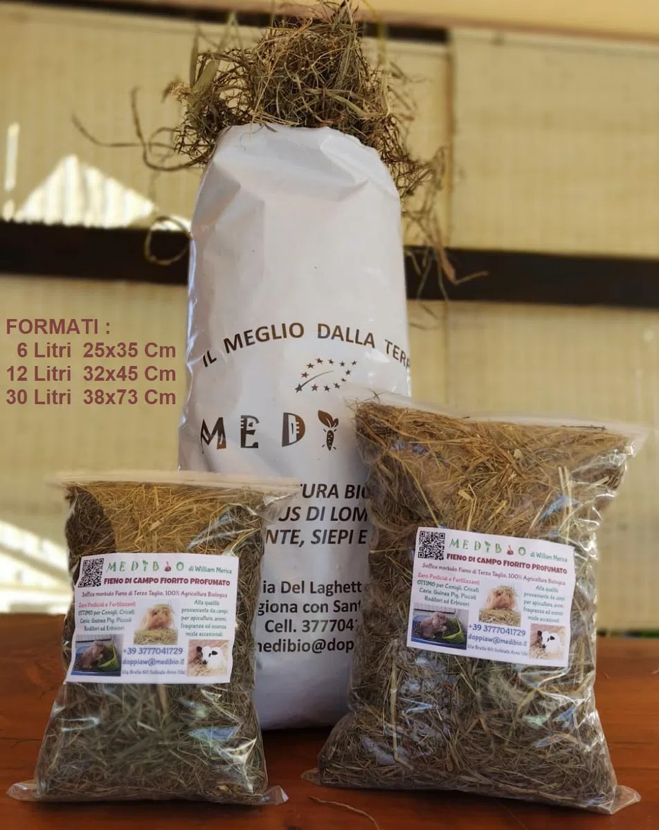 MEDIBIO Fieno di Campo Fiorito Profumato, Terzo Taglio, 100% Agricoltura Naturale, OTTIMO per Conigli, Criceti, Cavie, Guinea Pig, Piccoli Roditori Erbivori e Insetti (30 Litri, 1)