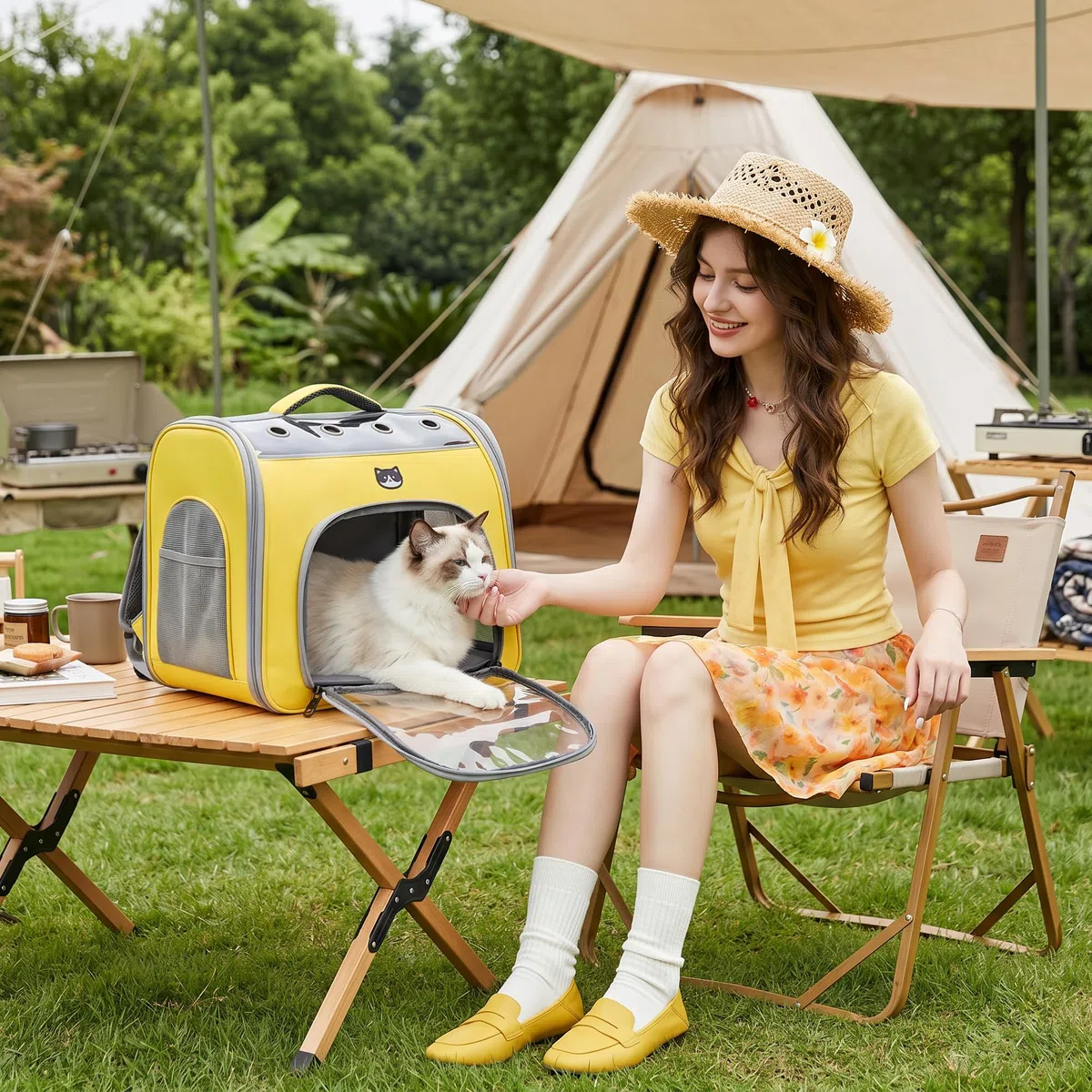 ALLSOPETS Zaino per Cani e Gatti Pieghevole con Finestra Traspirante e Gancio di Sicurezza, Zaino Porta Cane con Apertura Frontale per Viaggio Escursioni Passeggiate (Giallo Limone)