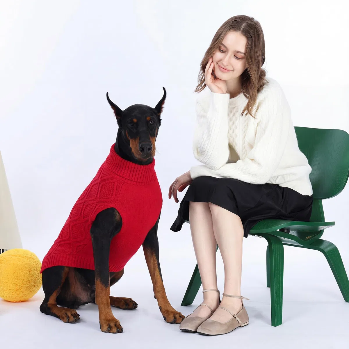 KONVINIT Maglione per Cane Piccolo Senza Maniche a Collo Alto Maglia Morbida ed Elastica Maglioncino Cane Chihuahua - Rosso Natalizio/Blu