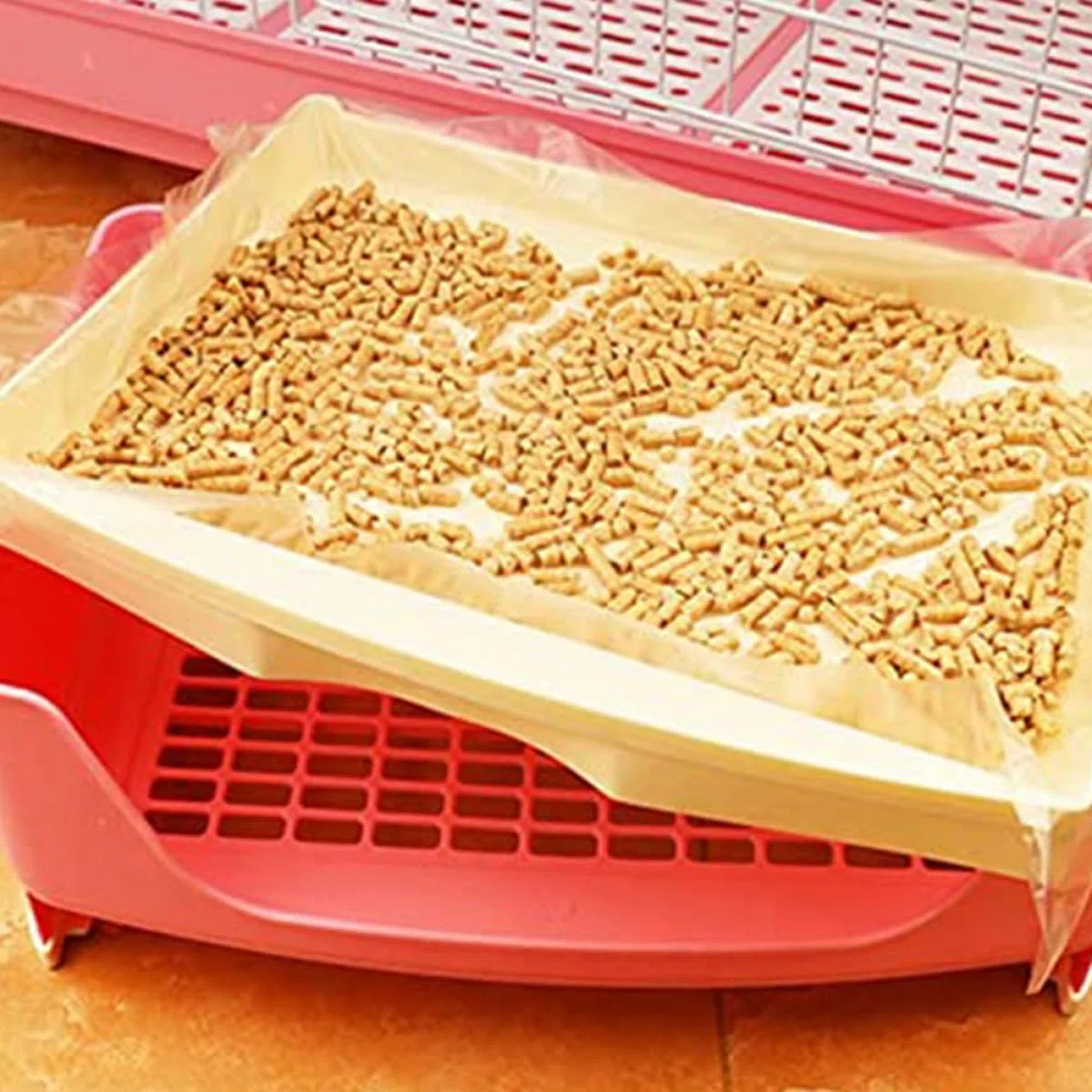 Amosfun Tappetino Antisporco per Gabbia 100 Pezzi 95X70 CM Pellicola in PE per Criceti, Ricci e Porcellini d'India, Rivestimento USA e Getta per Animali Domestici da Interno