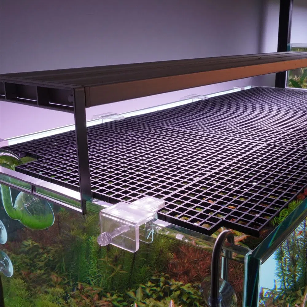 LINLAN 8 Pezzi 15 x 30 cm Divisore per Acquario, Vassoio Inferiore Filtro, Pannello a Griglia per Filtrazione Fai-da-Te e Protezione Fondo nell'Aquascaping (Bianco con Staffa Copertura Dell'acquario)