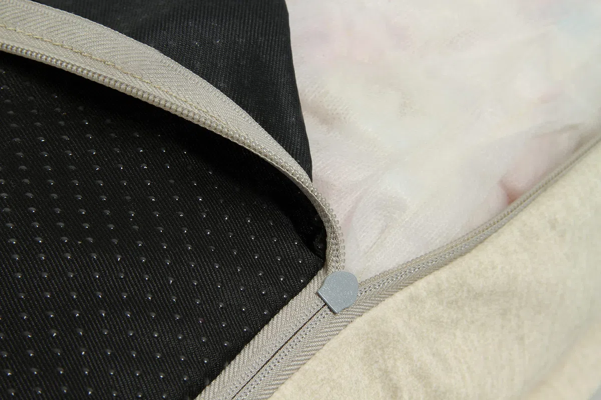 sesto senso Rivestimento di Ricambio di Alta qualità Rimovibile per Cane Gatto Chiusura Lampo Fondo Antiscivolo Monolith 02 M 70x50 Beige Ecru Avorio