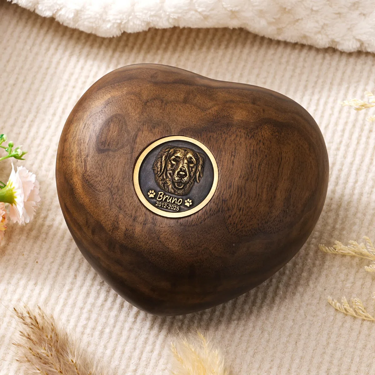 Urna commemorativa per animali domestici con intarsio in ottone personalizzato, urna in legno a forma di cuore con foto, ricordo per cani e gatti, regalo per la perdita di animali domestici