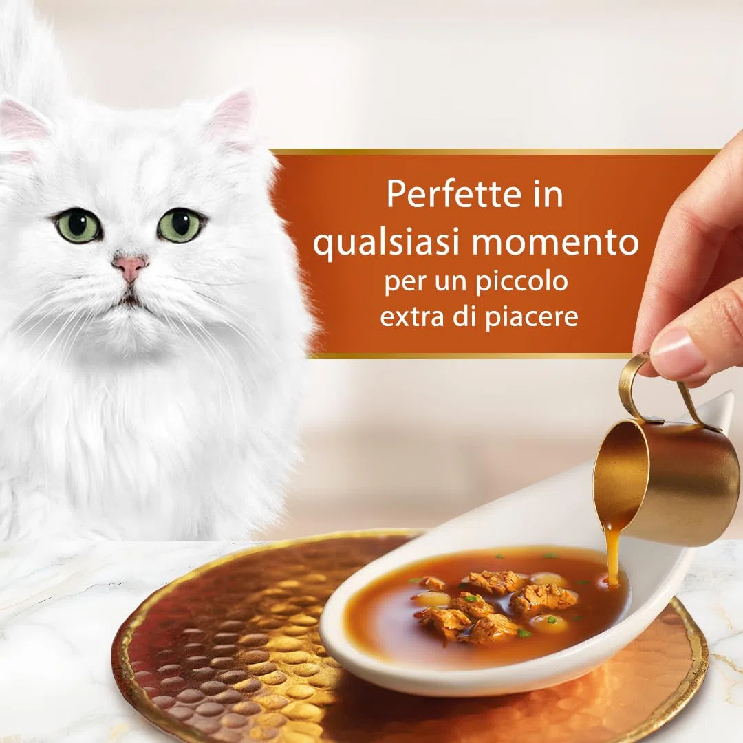 GOURMET SOUP ROYALE Alimento Umido Complementare per Gatti Adulti gusto Pollo guarnito con Perle di Pasta e Spinaci, 30 Buste da 45g