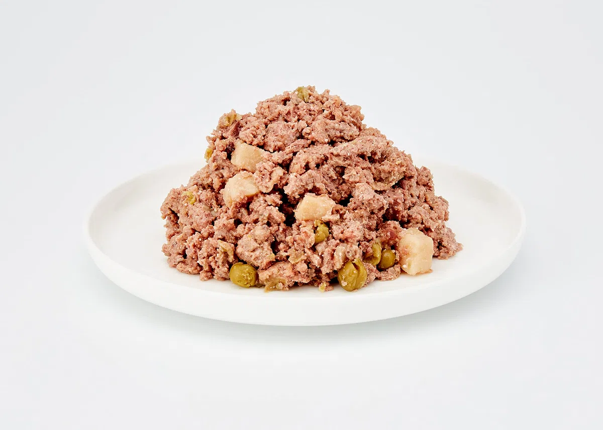MjAMjAM - cibo umido premium per cani - delizioso manzo su patate bollite con piselli croccanti, confezione da 6 (6 x 800 g), naturale con carne extra