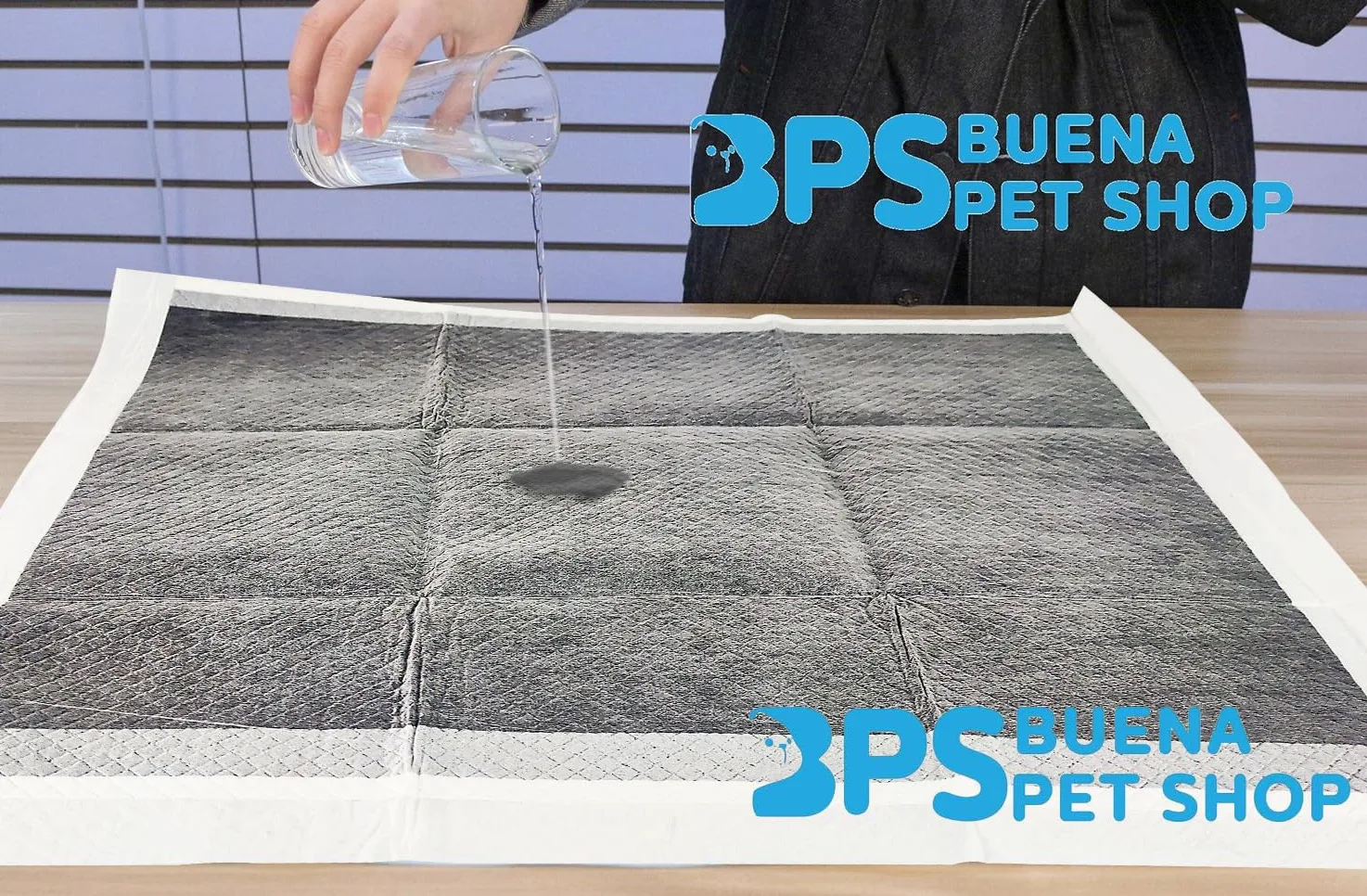 Tappetino Igienico Assorbente per Cani con carboni attivi (100pezzi 60x60cm)