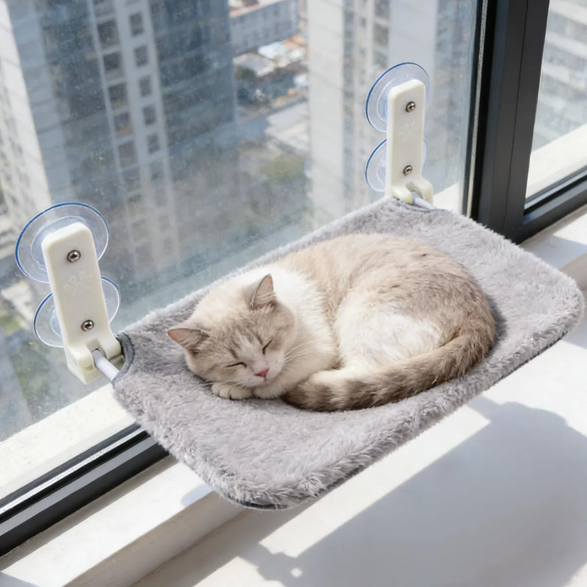 Amaca da finestra per gatti: letto pieghevole per finestra con base in peluche rimovibile e 4 forti ventose che possono contenere fino a 20 kg, amaca per finestre di gatto per superfici lisce