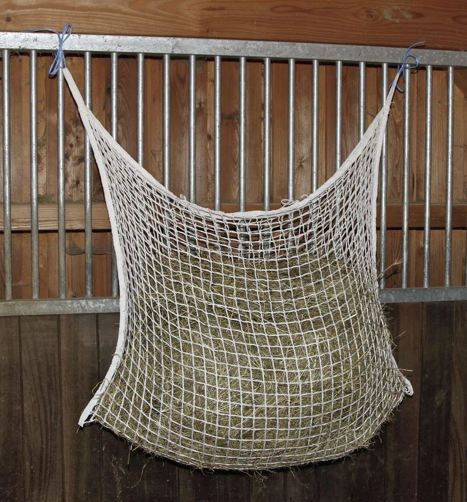 Kerbl rete da fieno per alimentazione di 12 ore, Sacco per fieno, Rete per alimentazione, Maglie 3x3 cm, Bianco, 120x90 cm, Poliestere, Alimentazione animali, Cavalli, Resistente, Antistrappo
